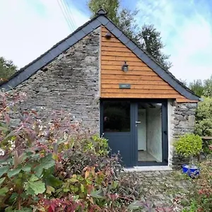 https://stable-at-kergudon-gites.inbrittany.com